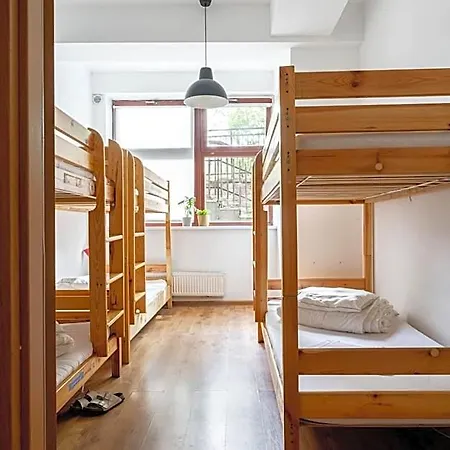 Target Hostel