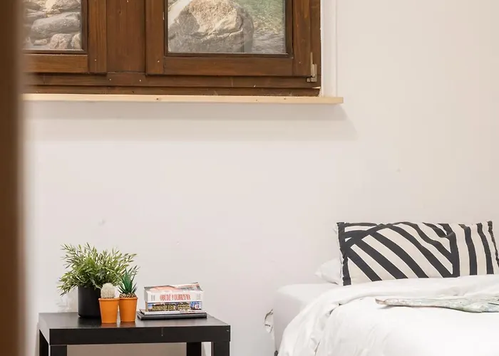 Target بيت شباب *